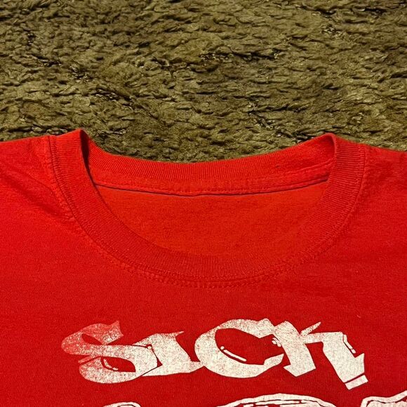 Vintage Y2K "Sick N Twisted" Faded Graphic Skater T-Shirt Red Large - Picture 3 of 4